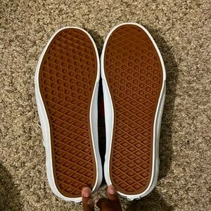 Old Skool Tape vans , New mushroom/Floral , Brand new , size 6.5 women’s